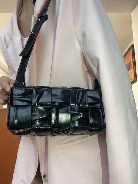 designer bag venetas design women's bag fashionable shoulder crossbody bag handwoven small round bag 9nhb
designer bag venetas design women's bag fashionable shoulder crossbody bag handwoven small round bag 9nhb