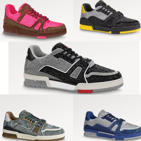 2023 new designer flat sneaker virgil trainer casual shoes genuine leather diamonds abloh white green red blue letter overlays fashion platf, Black
2023 new designer flat sneaker virgil trainer casual shoes genuine leather diamonds abloh white green red blue letter overlays fashion platf, Black
