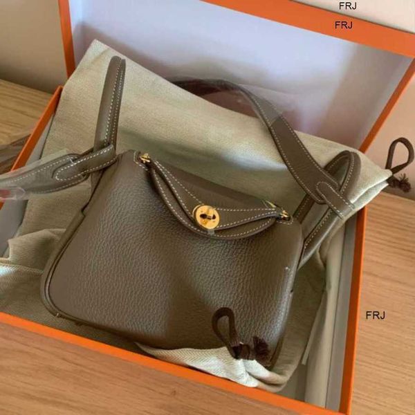 designer lindys bags h ermes beautiful 2023 new mini pillow leather womens single shoulder messenger doctor 8get have logo frj
designer lindys bags h ermes beautiful 2023 new mini pillow leather womens single shoulder messenger doctor 8get have logo frj