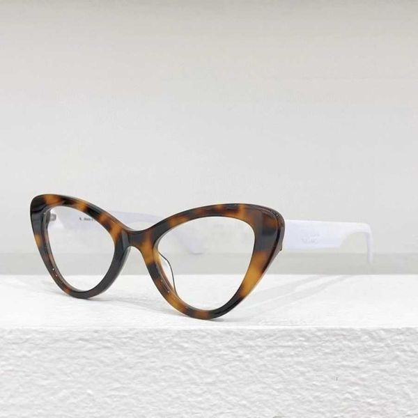 2023 new luxury designer sunglasses 23p new tiktok online celebrity personality japanese and glasses women's versatile plain face frame, White;black
2023 new luxury designer sunglasses 23p new tiktok online celebrity personality japanese and glasses women's versatile plain face frame, White;black