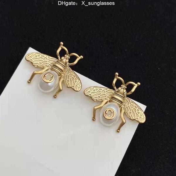 designer earrings brass material 925 silver needles anti-allergic bee luxury brand earring ladies weddings parties gifts exquisite jewelry d, Golden;silver
designer earrings brass material 925 silver needles anti-allergic bee luxury brand earring ladies weddings parties gifts exquisite jewelry d, Golden;silver