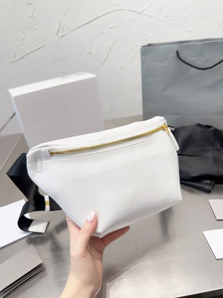 2023new designer purse fleece chest belt bag yoga sport womens crossbody shoulder fanny pack portable waist bum bags designer wallet
2023new designer purse fleece chest belt bag yoga sport womens crossbody shoulder fanny pack portable waist bum bags designer wallet
