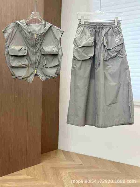 two piece dress designer spring/summer new 3d pocket letter offset printing flower hem drawstring design charge vest set g6vi, White
two piece dress designer spring/summer new 3d pocket letter offset printing flower hem drawstring design charge vest set g6vi, White
