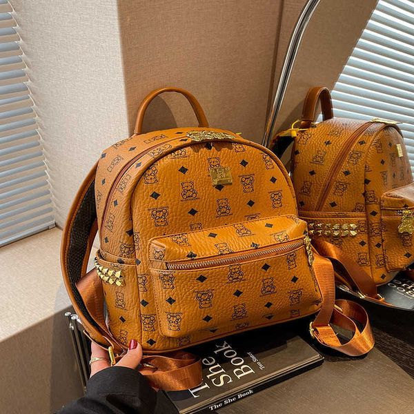 fashion brand leather college students schoolbag premium feeling large capacity ladies travel backpack female shoulder bag 0817
fashion brand leather college students schoolbag premium feeling large capacity ladies travel backpack female shoulder bag 0817