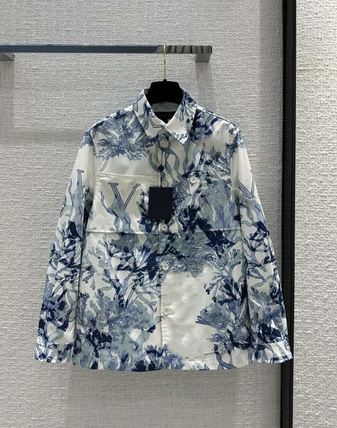 vui*ton designer clothings 23 prefall spring/summer new print shirt jacket jacket monogram aquagarden, White
vui*ton designer clothings 23 prefall spring/summer new print shirt jacket jacket monogram aquagarden, White