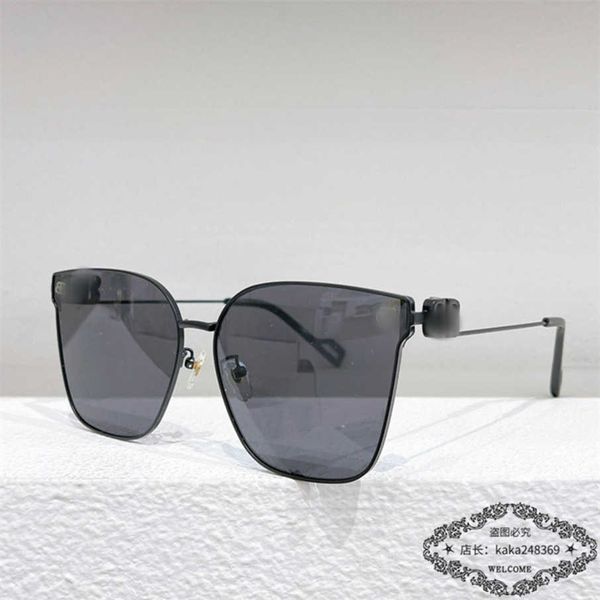 2023 new luxury designer 23 models of b home ins online red with box female star personality fashion sunglasses bb0223s, White;black
2023 new luxury designer 23 models of b home ins online red with box female star personality fashion sunglasses bb0223s, White;black