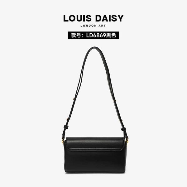 new for velatninio bag ladiesunderarm 2023 designer female niche bags design with high-end feeling single shoulder crossbody stick and tofu
new for velatninio bag ladiesunderarm 2023 designer female niche bags design with high-end feeling single shoulder crossbody stick and tofu