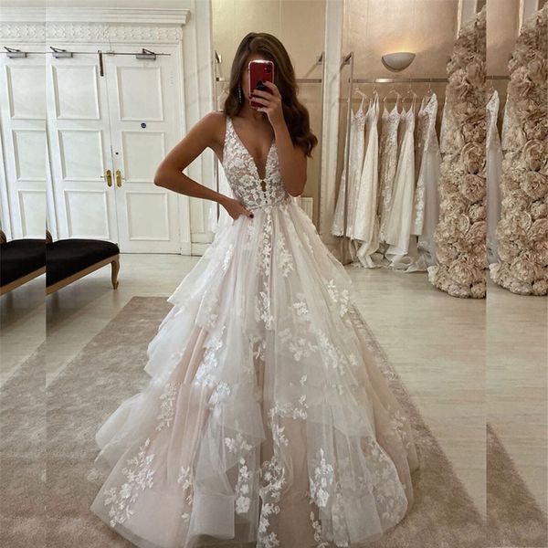 unique design tiered skirts lace champagne wedding dress deep v neckline bridal gown plus lager size wedding dresses for bride, White
unique design tiered skirts lace champagne wedding dress deep v neckline bridal gown plus lager size wedding dresses for bride, White