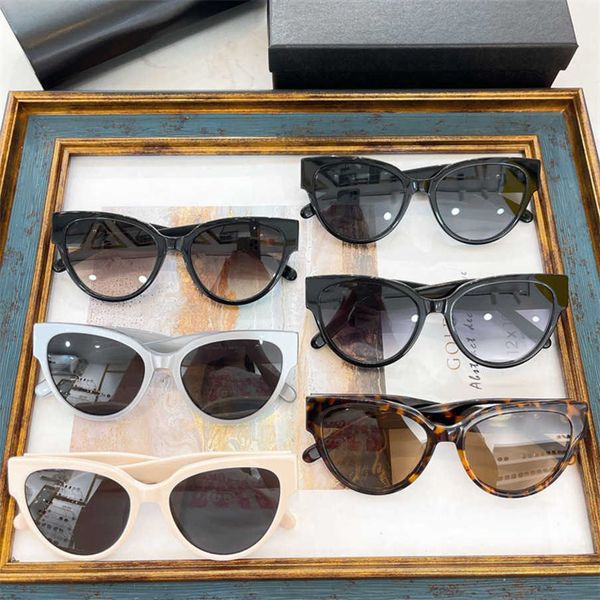 2023 new luxury designer b family's new plate cat's eye men and women's fashion ins star sunglasses bb0050, White;black
2023 new luxury designer b family's new plate cat's eye men and women's fashion ins star sunglasses bb0050, White;black