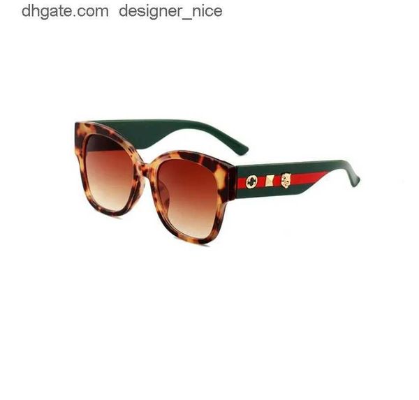 0059 brand designer sunglasses fashion new metal large frame sunglasses retro men and women high-end glasses uv 400''gg'', White;black
0059 brand designer sunglasses fashion new metal large frame sunglasses retro men and women high-end glasses uv 400''gg'', White;black