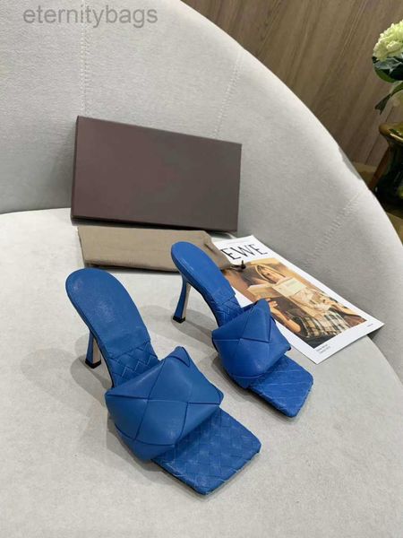bvity shoes veneta summer color the latest leather slippers luxury matte leather checked women shoes open-toed women flat heel sandals be, Black
bvity shoes veneta summer color the latest leather slippers luxury matte leather checked women shoes open-toed women flat heel sandals be, Black