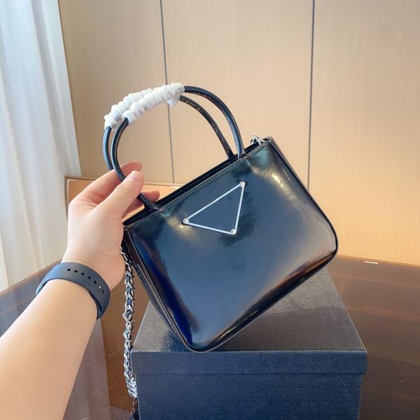 lacquer leather handbag women fashion shopping satchels shoulder bags nylon chain crossbody messenger bag luxury designer purses briefcase t
lacquer leather handbag women fashion shopping satchels shoulder bags nylon chain crossbody messenger bag luxury designer purses briefcase t