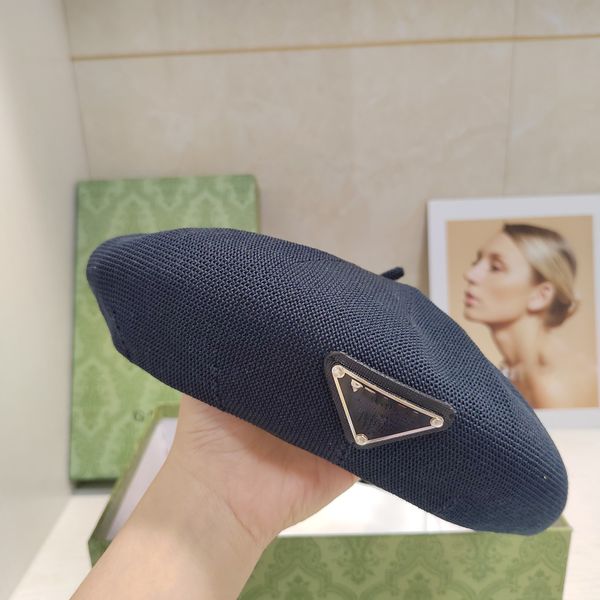 fashion designer cap hats designers women berets luxury hat cappello outdoor fashion luxury the most popular hat of the season hats for men, Blue;gray
fashion designer cap hats designers women berets luxury hat cappello outdoor fashion luxury the most popular hat of the season hats for men, Blue;gray