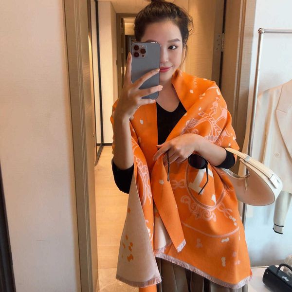 autumn and winter 2023 new fashion versatile h letter cashmere scarf women's double sided thickened air conditioned room long shawl z23, Blue;gray
autumn and winter 2023 new fashion versatile h letter cashmere scarf women's double sided thickened air conditioned room long shawl z23, Blue;gray