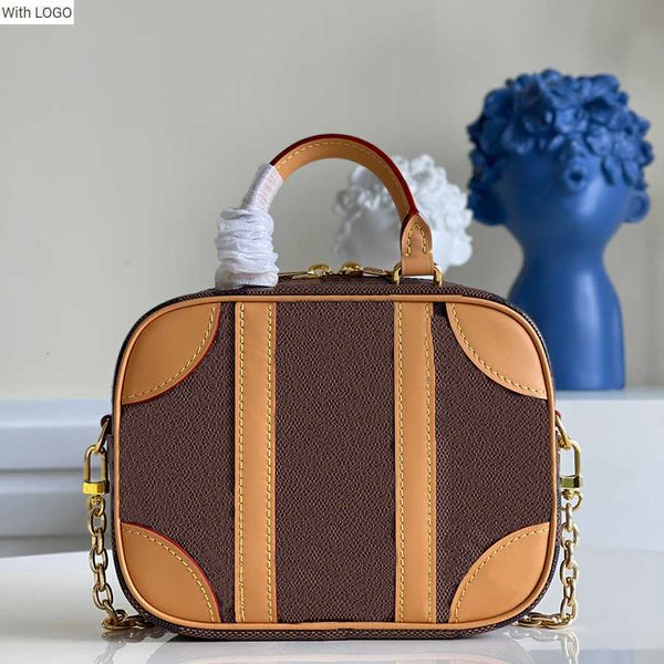 2023 new 9a l bag high imitation designer chain bag valisette souple bb genuine leather handbag n50063 21cm zl160, Black
2023 new 9a l bag high imitation designer chain bag valisette souple bb genuine leather handbag n50063 21cm zl160, Black