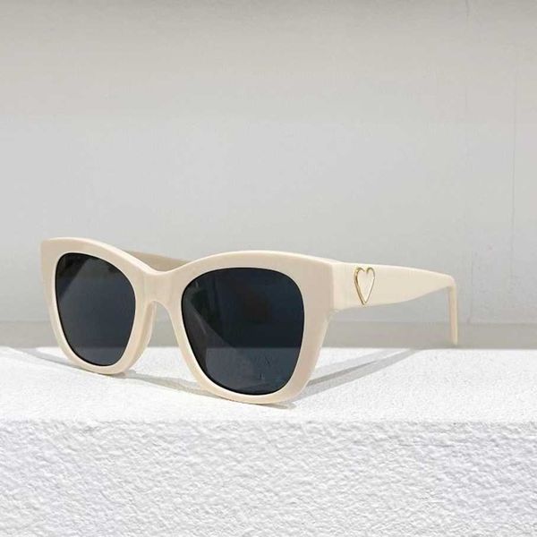 2023 new luxury designer xiangjia's new online celebrity tiktok same style artistic personality women's versatile japanese and pla, White;black
2023 new luxury designer xiangjia's new online celebrity tiktok same style artistic personality women's versatile japanese and pla, White;black