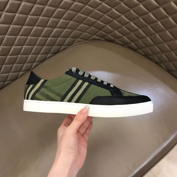 designer sneaker men women check sneakers vintage tennis shoe classic stripes trainers platform shoes print low-canvas trainer, Black
designer sneaker men women check sneakers vintage tennis shoe classic stripes trainers platform shoes print low-canvas trainer, Black
