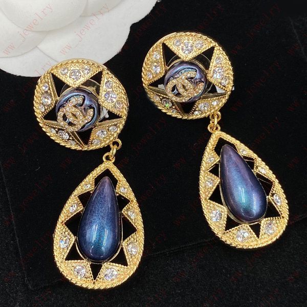 vintage hollow metal alphabet inlaid zircon cat's eye pendant earrings for women, jewelry design luxurious atmospheric drop-shaped desi, Golden
vintage hollow metal alphabet inlaid zircon cat's eye pendant earrings for women, jewelry design luxurious atmospheric drop-shaped desi, Golden