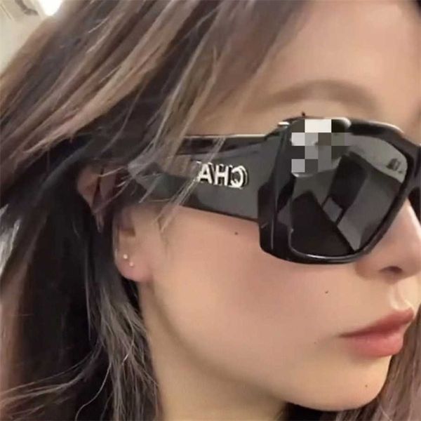 2023 luxury designer new frame small xiangjia large square mirror sunglasses net red same model 71472 sunglasses, White;black
2023 luxury designer new frame small xiangjia large square mirror sunglasses net red same model 71472 sunglasses, White;black