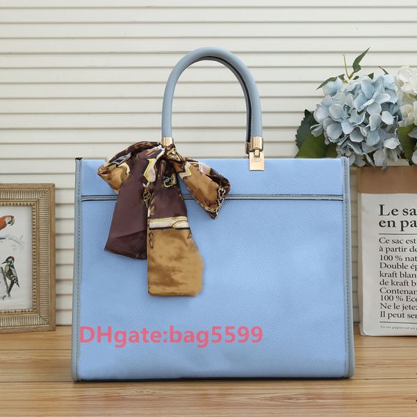 2023 designer bag women bags totes shopping messenger lather handbag purses handbags woman shoulder bag with with silk scarves
2023 designer bag women bags totes shopping messenger lather handbag purses handbags woman shoulder bag with with silk scarves