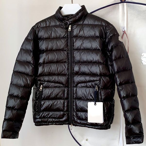 8.1 fashion keep warm white duck down black men's down coat
8.1 fashion keep warm white duck down black men's down coat