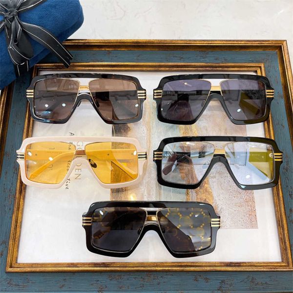 2023 new luxury designer sunglasses g family large frame fashion printed letter lenses dark glasses women's net red ins same style sung, White;black
2023 new luxury designer sunglasses g family large frame fashion printed letter lenses dark glasses women's net red ins same style sung, White;black