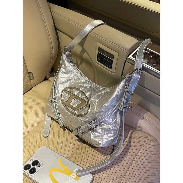 designer diesels d bag self produced sold silver tote women's high-end texture sweet cool girl motorcycle crossbody mnaj
designer diesels d bag self produced sold silver tote women's high-end texture sweet cool girl motorcycle crossbody mnaj