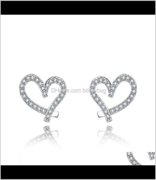 stud jewelry drop delivery 2021 est designer love heart with crystal 18k gold plated earings shining diamond for women white zirco7564066, Golden;silver
stud jewelry drop delivery 2021 est designer love heart with crystal 18k gold plated earings shining diamond for women white zirco7564066, Golden;silver