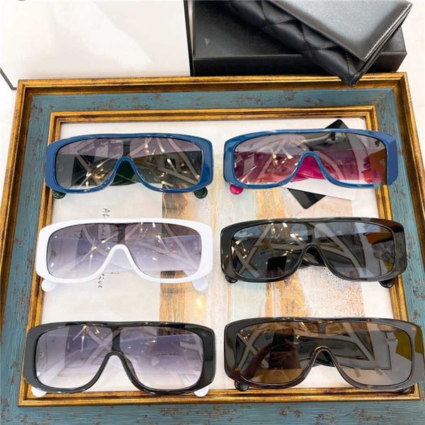 2023 new luxury designer new fashion and personality rhombus with matching one-piece sunglasses ch9103, White;black
2023 new luxury designer new fashion and personality rhombus with matching one-piece sunglasses ch9103, White;black