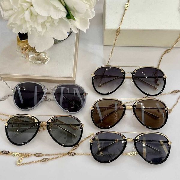 2023 luxury designer new large frame pilot frog mirror female 4712 internet celebrity with the same chain anti uv sunglasses trend, White;black
2023 luxury designer new large frame pilot frog mirror female 4712 internet celebrity with the same chain anti uv sunglasses trend, White;black