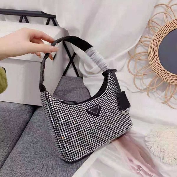 lady shopping shoulder bag fashion designers handbags women totes cross body luxury the latest style diamond purse wallet niche high sense
lady shopping shoulder bag fashion designers handbags women totes cross body luxury the latest style diamond purse wallet niche high sense