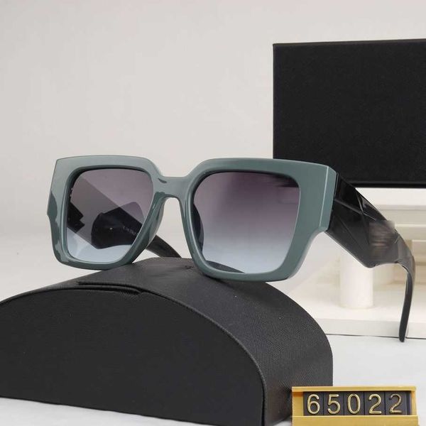 luxury designer sunglasses 2023 pujia new high definition fashion square gradient trend sunglasses 22056, White;black
luxury designer sunglasses 2023 pujia new high definition fashion square gradient trend sunglasses 22056, White;black