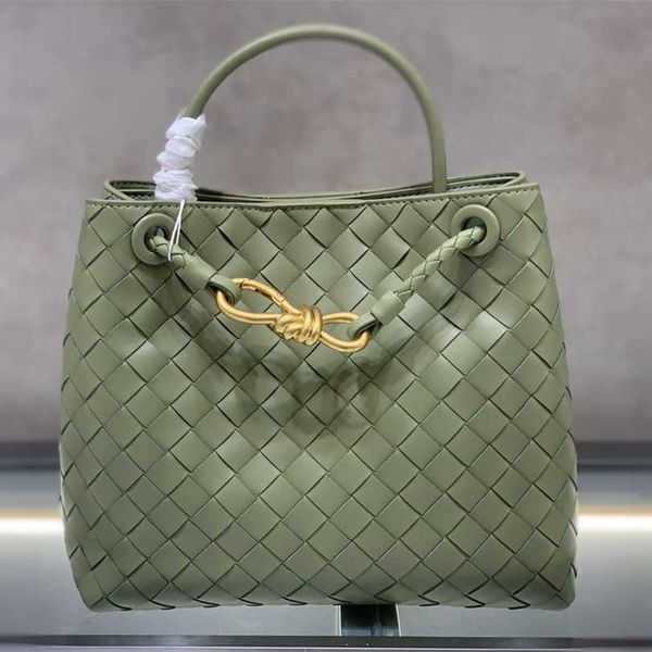 new designer andiamo bag botegas underarm women's 2023 knitted versatile fashion cowhide tote large capacity one shoulder handbag htmb
new designer andiamo bag botegas underarm women's 2023 knitted versatile fashion cowhide tote large capacity one shoulder handbag htmb