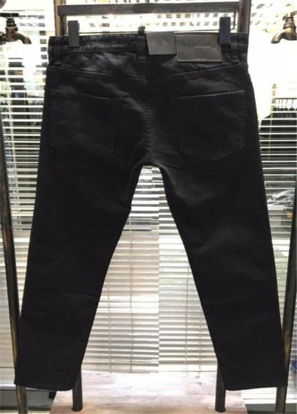 2020 mens designer classic ripped vintage trousers new style cowboy famous brand zipper designer hip hop denim us size 281320690, Blue
2020 mens designer classic ripped vintage trousers new style cowboy famous brand zipper designer hip hop denim us size 281320690, Blue