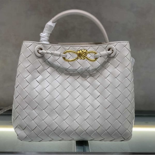 underarm new botegas designer women's 2023 andiamo bag knitted versatile fashion cowhide tote large capacity one shoulder handbag bfbv
underarm new botegas designer women's 2023 andiamo bag knitted versatile fashion cowhide tote large capacity one shoulder handbag bfbv