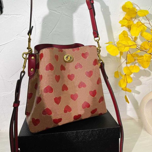 sell coabag love print designers handbag c drawstring bag womens fashion luxurys designer bag leather bucket bags woman shoulder crossbody b
sell coabag love print designers handbag c drawstring bag womens fashion luxurys designer bag leather bucket bags woman shoulder crossbody b