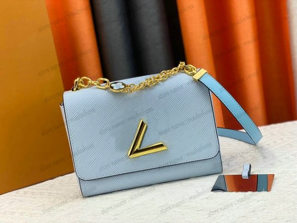 2023 by twist mm twist lock shoulder bag double chain decorative handle bags luxurys deisgner pad handbag monograms flowers crossbody bag
2023 by twist mm twist lock shoulder bag double chain decorative handle bags luxurys deisgner pad handbag monograms flowers crossbody bag