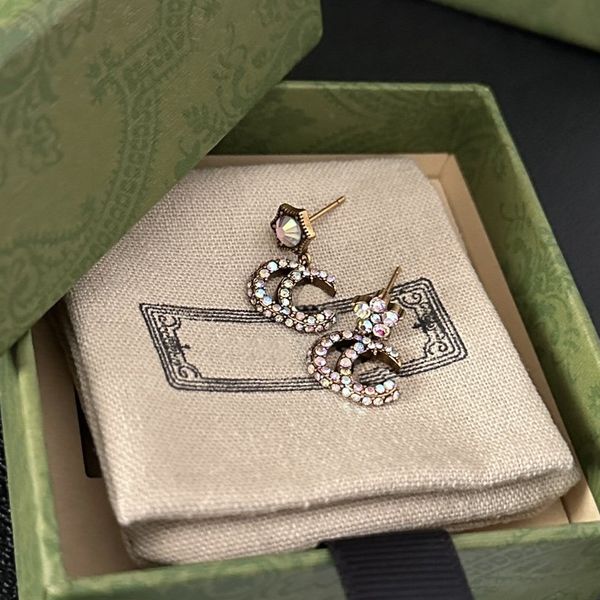 18k gold plated designers brand earrings designer letter ear stud women crystal pearl geometric earring for wedding party jewerlry accessori, Golden;silver
18k gold plated designers brand earrings designer letter ear stud women crystal pearl geometric earring for wedding party jewerlry accessori, Golden;silver