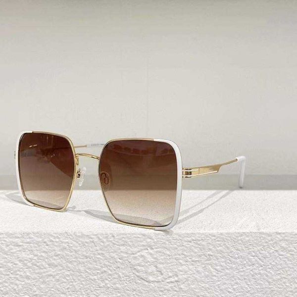 2023 new luxury designer family g's new tiktok irregular ins women's versatile high-end sunglasses 9025, White;black
2023 new luxury designer family g's new tiktok irregular ins women's versatile high-end sunglasses 9025, White;black