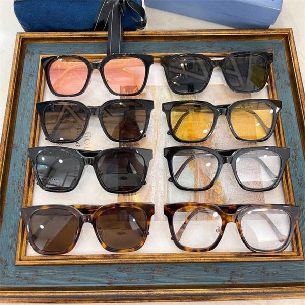 2023 new luxury designer g family plate large frame wind ins fashion star net red same plain face sun protection sunglasses gg100, White;black
2023 new luxury designer g family plate large frame wind ins fashion star net red same plain face sun protection sunglasses gg100, White;black