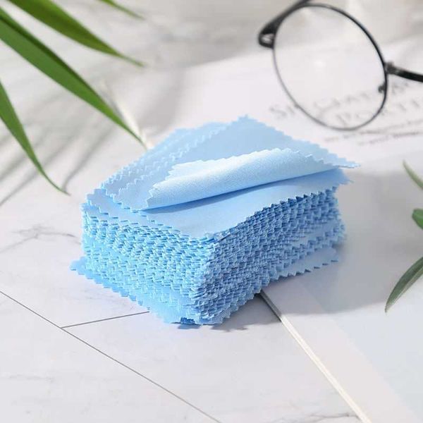 100 pcs/pack glasses cloth lens cleaner dust remover portable wipes non-woven fabric screen accessories, Blue
100 pcs/pack glasses cloth lens cleaner dust remover portable wipes non-woven fabric screen accessories, Blue