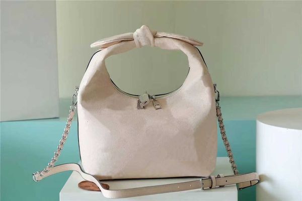luxury brand cross body why knot pm bags perforated mahina leather hobos handbag m20700 women knottted totes braided chain shoulder cross bo
luxury brand cross body why knot pm bags perforated mahina leather hobos handbag m20700 women knottted totes braided chain shoulder cross bo