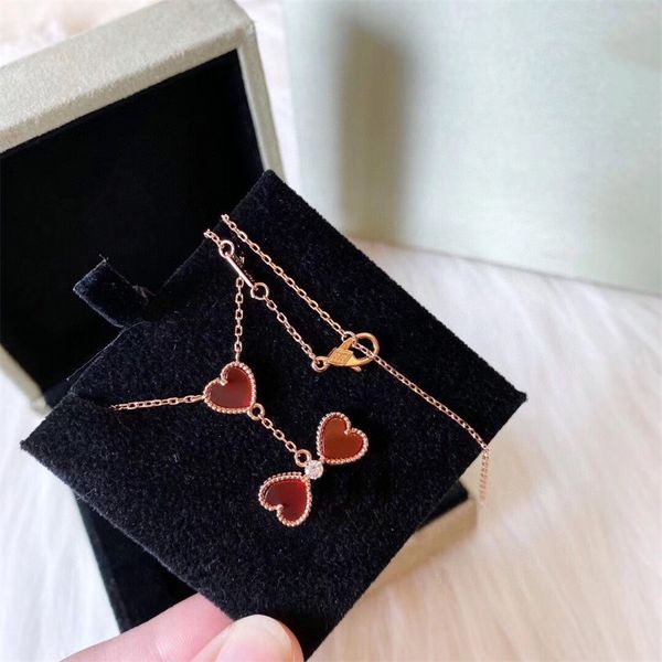 luxury fashion geometric circular van necklace cleef designer elegant women's necklace hanging chain leisure retro colorful cfshra ydsg, Silver
luxury fashion geometric circular van necklace cleef designer elegant women's necklace hanging chain leisure retro colorful cfshra ydsg, Silver