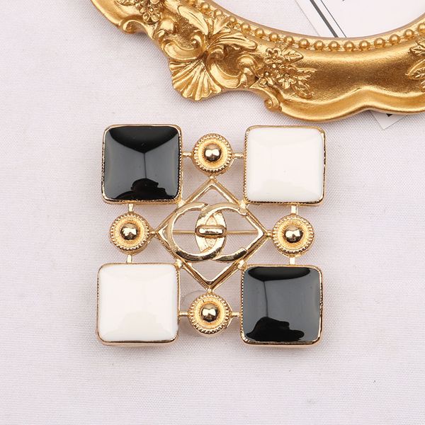 20style brand designer double letter brooch gold plated women men luxury elegant square brooches pin metal fashion jewelry accessories high, Gray 
20style brand designer double letter brooch gold plated women men luxury elegant square brooches pin metal fashion jewelry accessories high, Gray