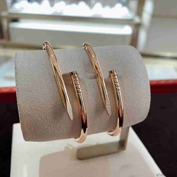 designer womens bracelet stainless steel couple bangle fashion jewelry valentine's day gift for men and women, Black
designer womens bracelet stainless steel couple bangle fashion jewelry valentine's day gift for men and women, Black