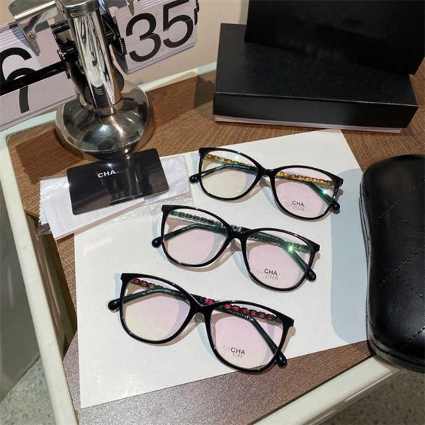 2023 new luxury designer sunglasses ch3408 cat eye black color leather leg frame anti blue light plain mirror can paired with nearsighted wo, White;black
2023 new luxury designer sunglasses ch3408 cat eye black color leather leg frame anti blue light plain mirror can paired with nearsighted wo, White;black