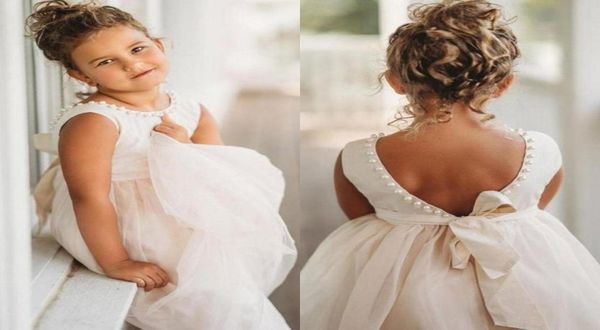 cute flower girl dresses princess a line jewel neck pearls with bow belt summer bohemian wedding party gowns for teens toddler bir1181039, White;blue
cute flower girl dresses princess a line jewel neck pearls with bow belt summer bohemian wedding party gowns for teens toddler bir1181039, White;blue