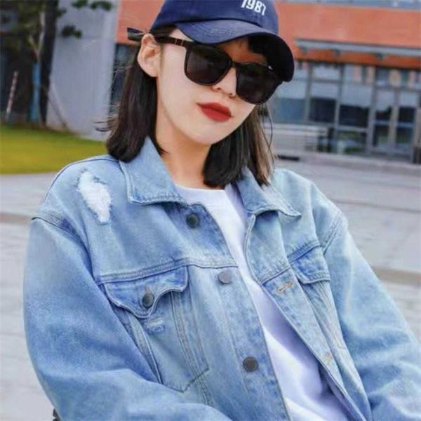2023 luxury designer sunglasses g family's new square large frame sunglasses fashion ins star sun glasses for men and women gg0637 styl, White;black
2023 luxury designer sunglasses g family's new square large frame sunglasses fashion ins star sun glasses for men and women gg0637 styl, White;black