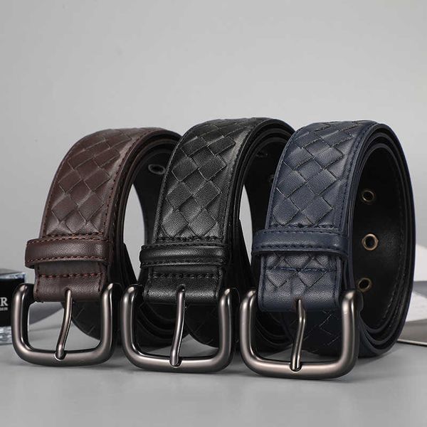 classic luxury men's and women's leather belt high-end quality original needle buckle pure hand woven head elling paris, Black;brown
classic luxury men's and women's leather belt high-end quality original needle buckle pure hand woven head elling paris, Black;brown
