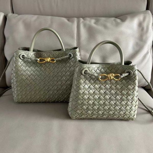 genuine bag botegas 2023 new designer leather andiamo women's fashion handwoven handheld one shoulder diagonal straddle nydd
genuine bag botegas 2023 new designer leather andiamo women's fashion handwoven handheld one shoulder diagonal straddle nydd